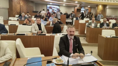 Antalya Büyükşehir Belediyesi’nin Ekim Ayı Olağan Meclis Toplantısı, zaman zaman